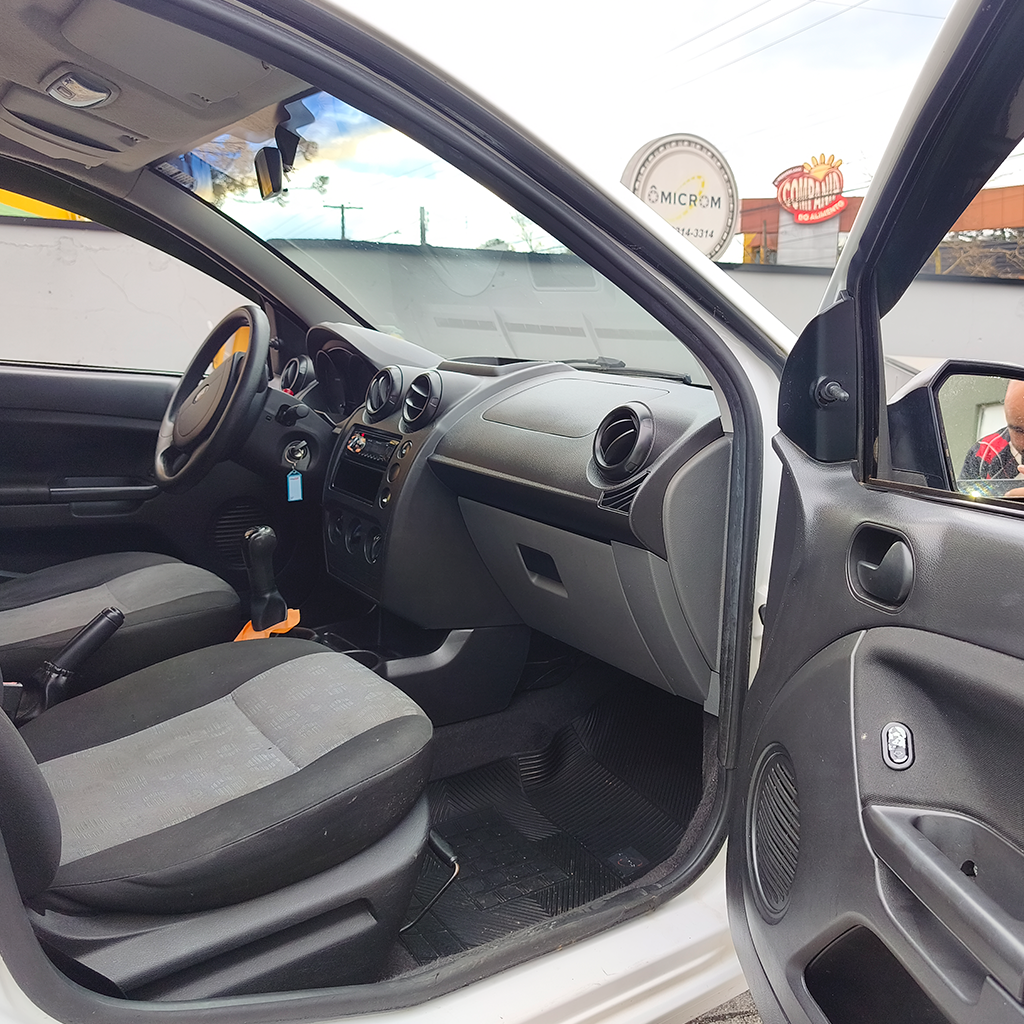 Ford fiesta 1.6 flex 8v 5p - Image 12